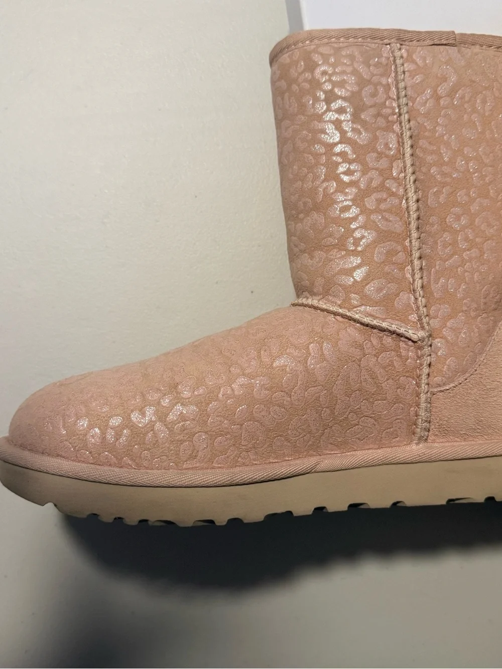 UGG Shoe Box Label
